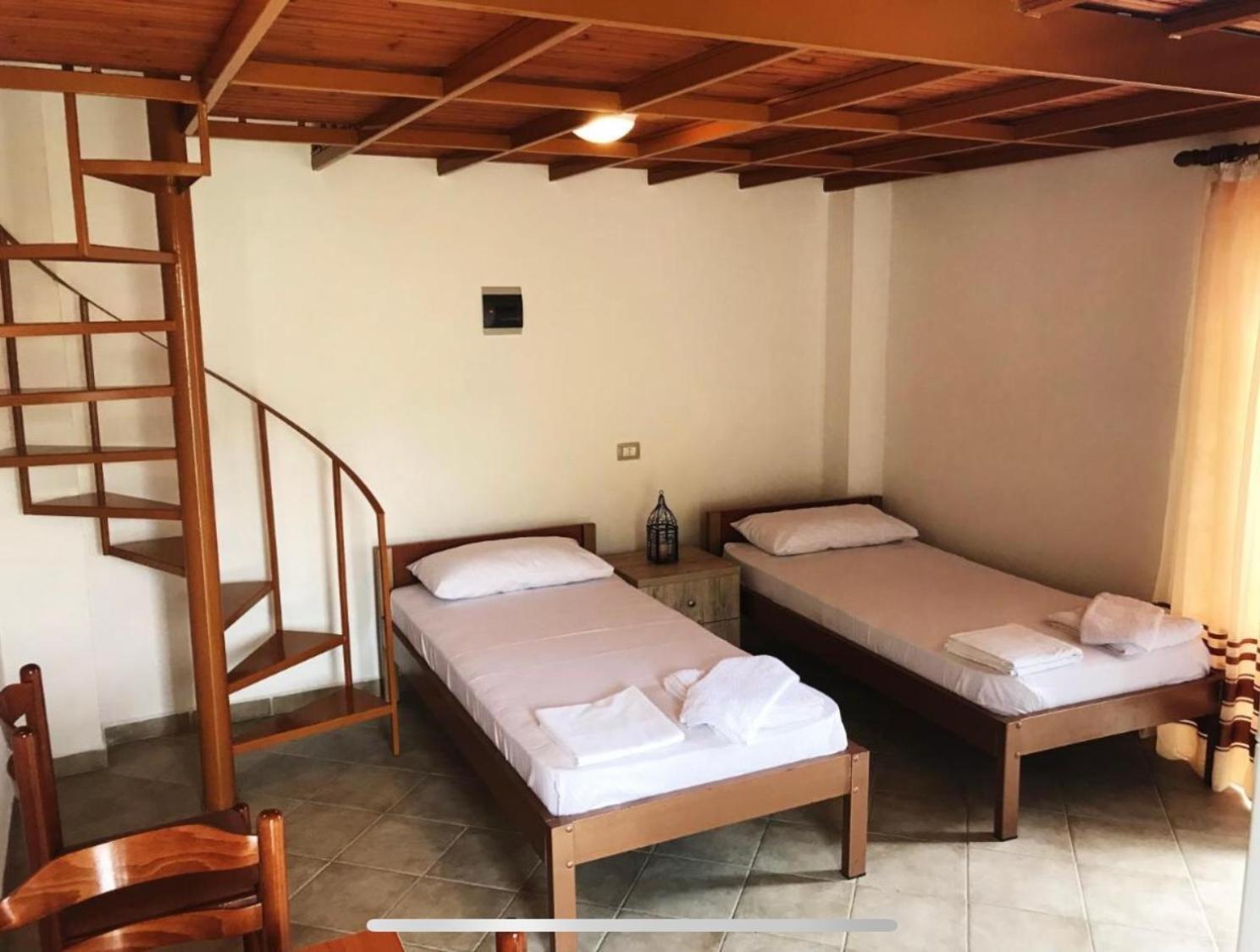 Vlorë Flutura Apartments מראה חיצוני תמונה