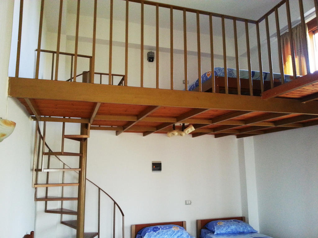 Vlorë Flutura Apartments חדר תמונה
